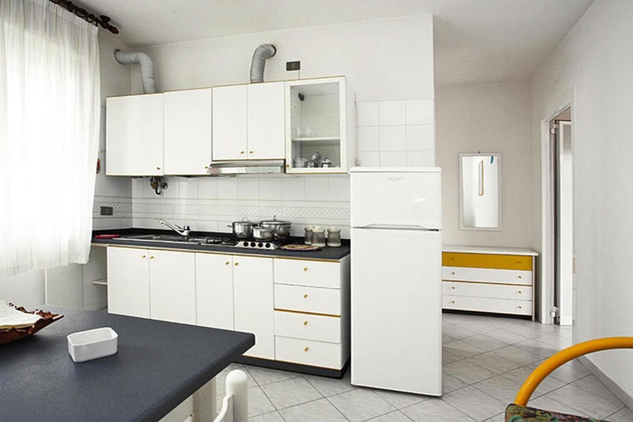 Apartment In Rosolina Mare With A Shared Pool Extérieur photo